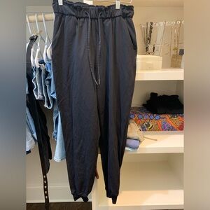 Lululemon high waisted jogger